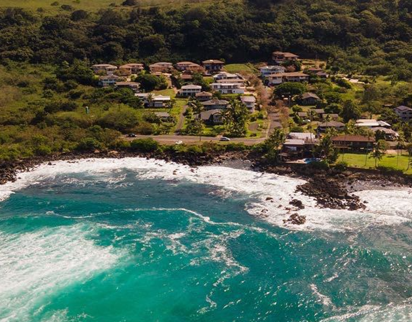 Contesto costiero della villa alle Hawaii